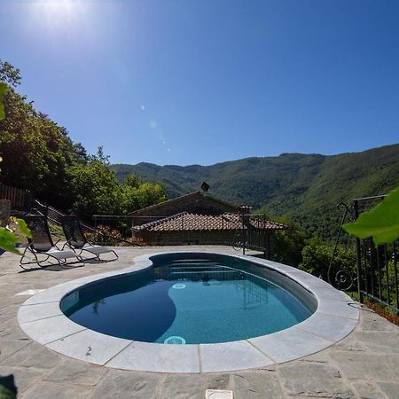 Antichi Sentieri Apartment Serravalle  Luaran gambar