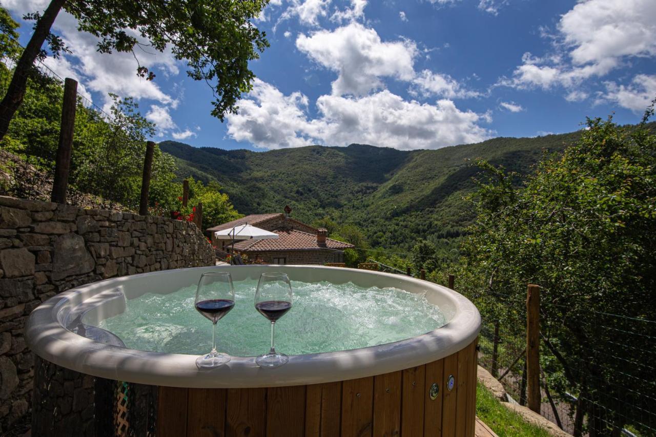 Antichi Sentieri Apartment Serravalle  Luaran gambar
