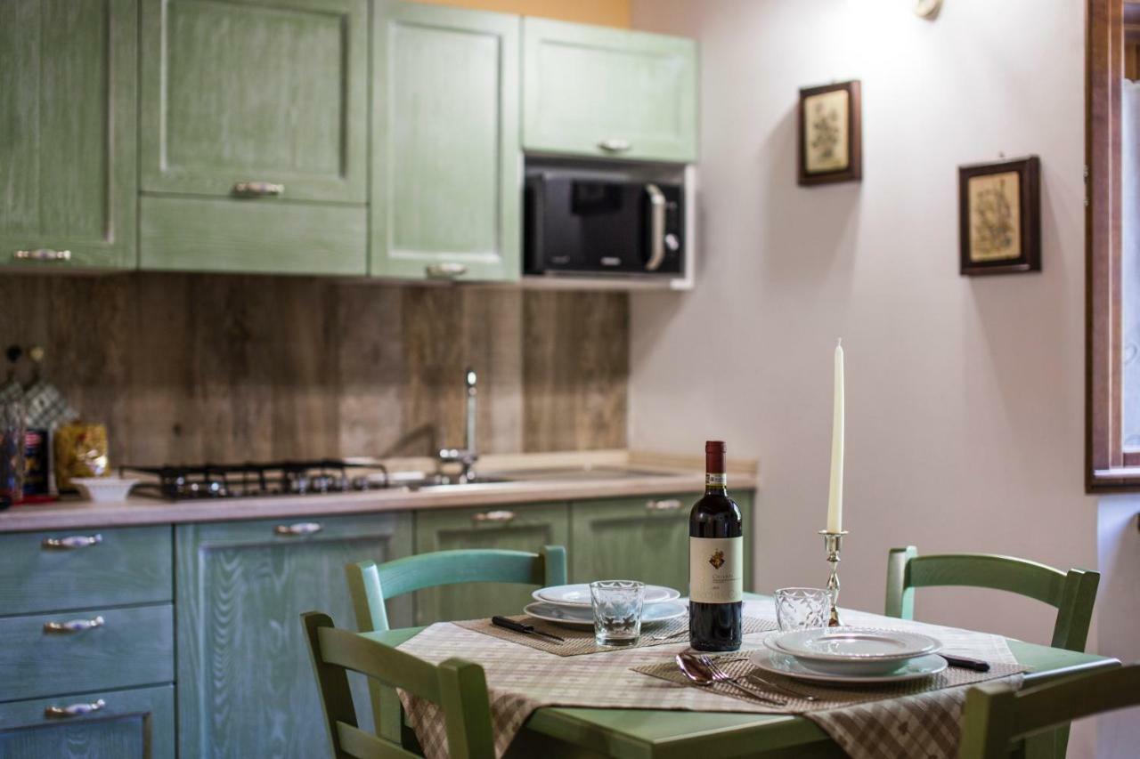 Antichi Sentieri Apartment Serravalle  Luaran gambar