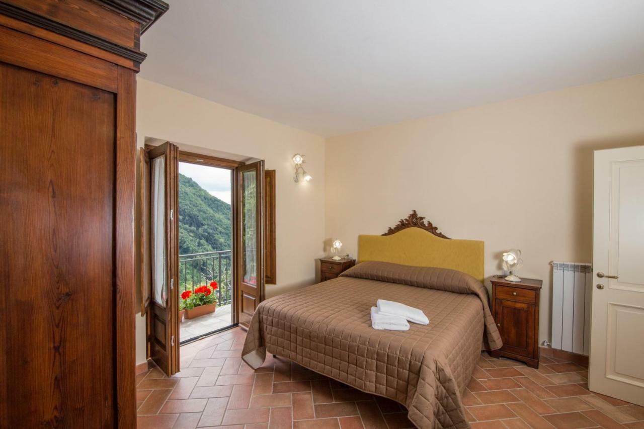 Antichi Sentieri Apartment Serravalle  Luaran gambar