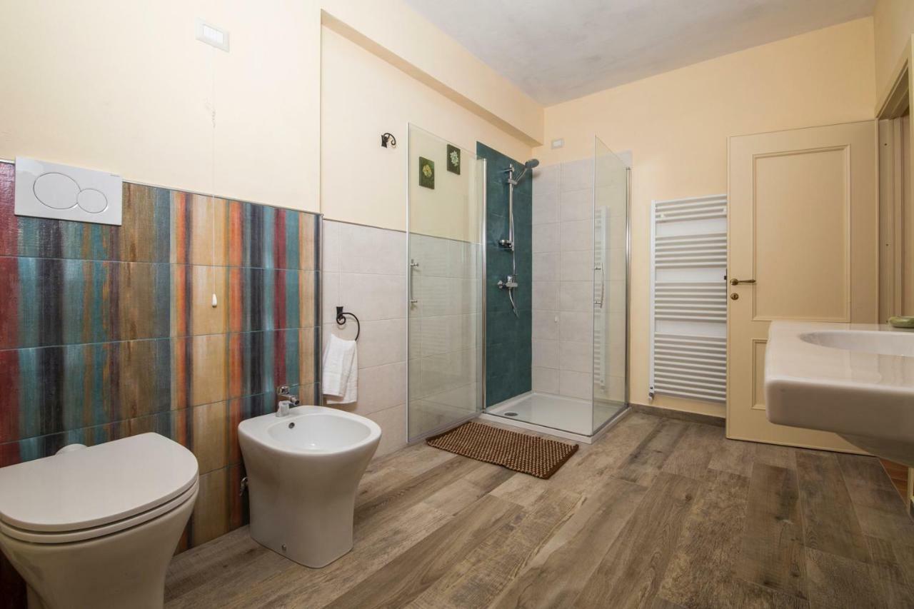 Antichi Sentieri Apartment Serravalle  Luaran gambar