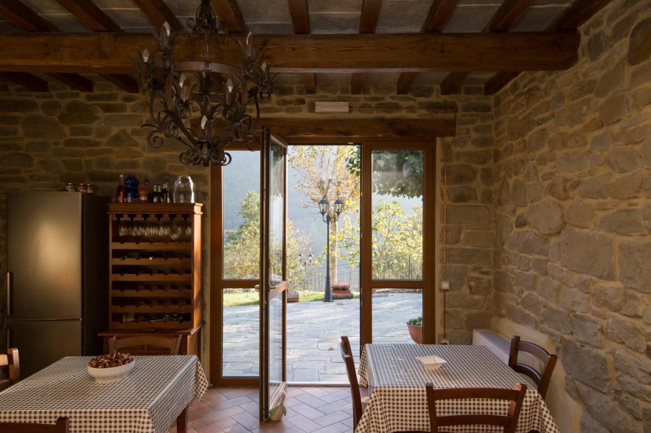 Antichi Sentieri Apartment Serravalle  Luaran gambar